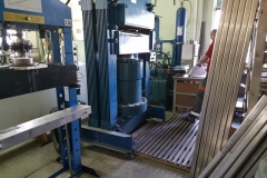 Forming machine